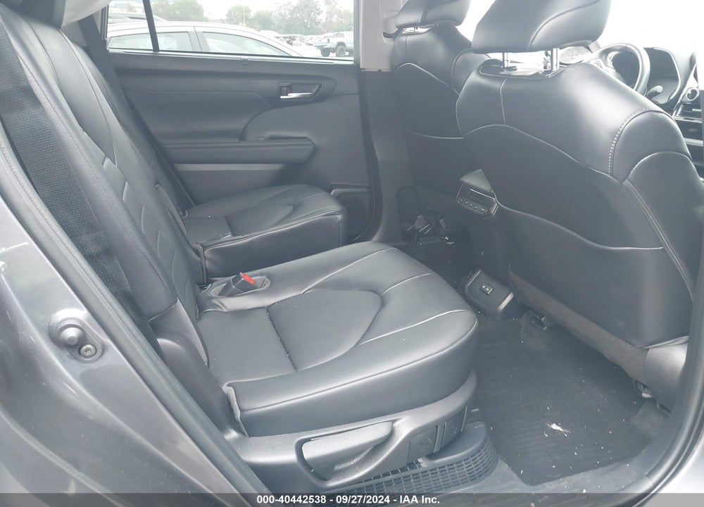 2022 TOYOTA HIGHLANDER HYBRID XLE VIN: 5TDHARAH5NS513029