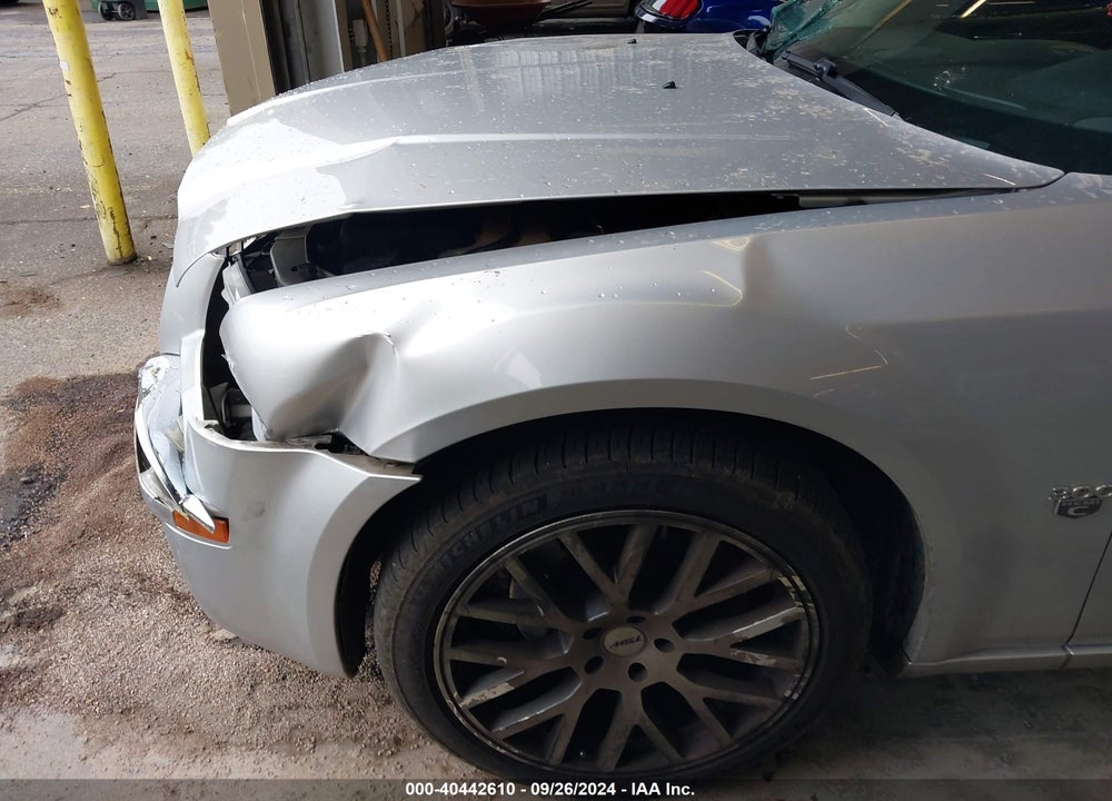 2007 CHRYSLER 300C VIN: 2C3KA63H37H898582