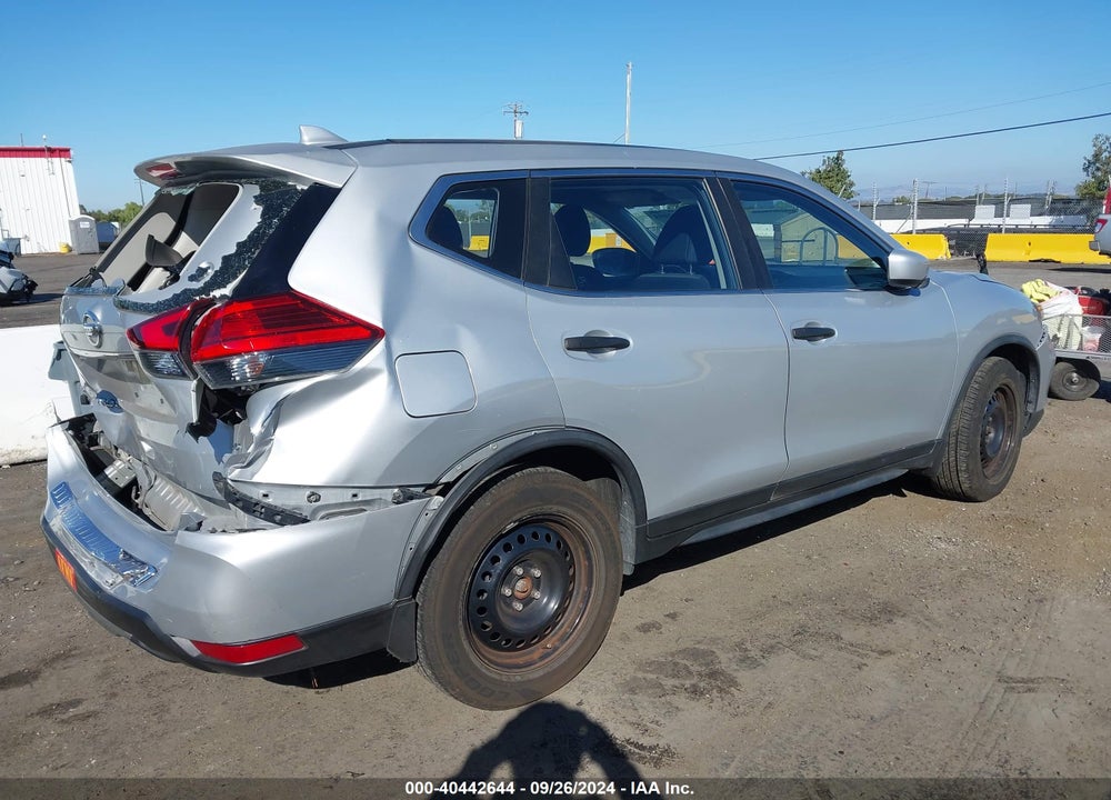 2017 NISSAN ROGUE S VIN: JN8AT2MV5HW025390