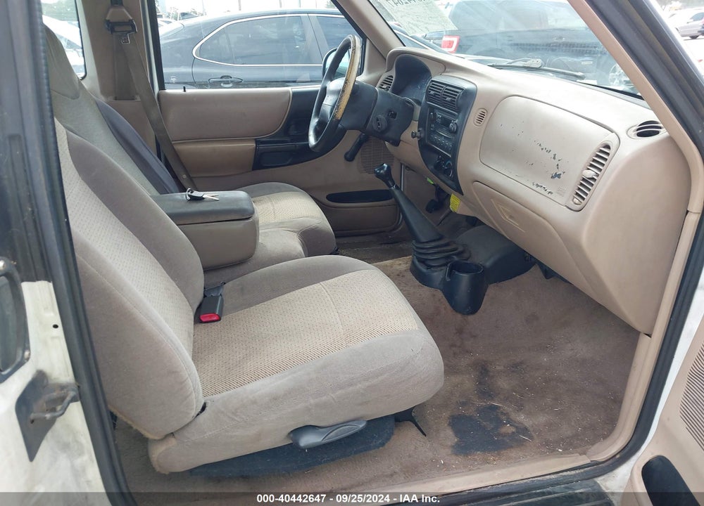 1999 MAZDA B3000 SE/TL VIN: 4F4YR16V1XTM12140