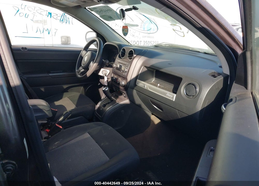 2014 JEEP COMPASS SPORT VIN: 1C4NJCBA6ED800683