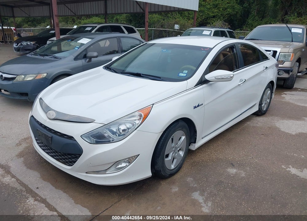 2012 HYUNDAI SONATA HYBRID VIN: KMHEC4A43CA057244