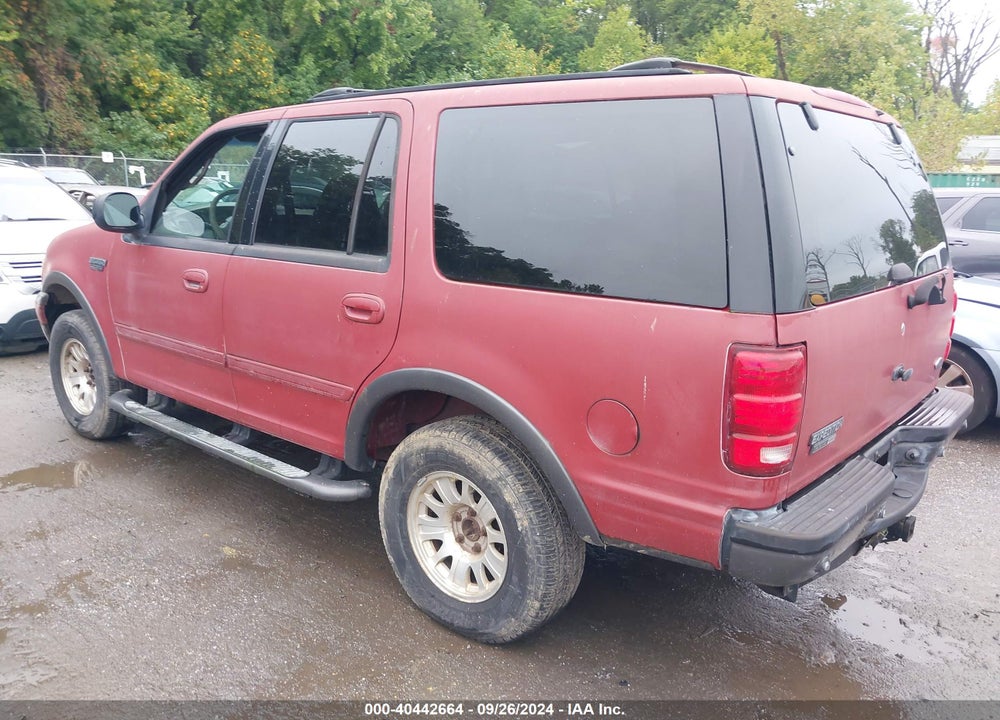 2000 FORD EXPEDITION XLT VIN: 1FMEU1660YLB54290