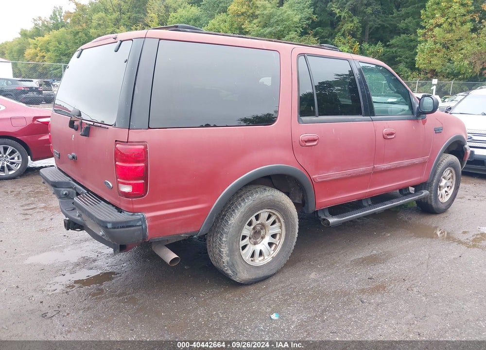 2000 FORD EXPEDITION XLT VIN: 1FMEU1660YLB54290