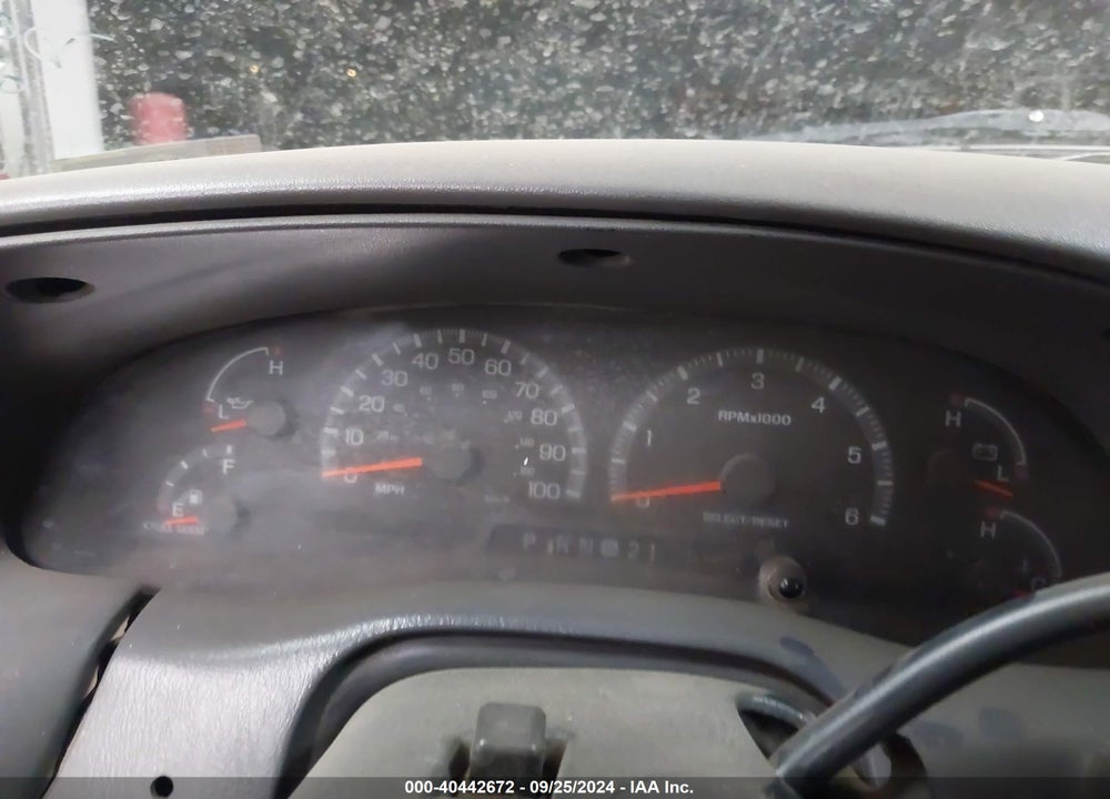1999 FORD F-150 LARIAT/WORK SERIES/XL/XLT VIN: 1FTRX07WXXKB26751