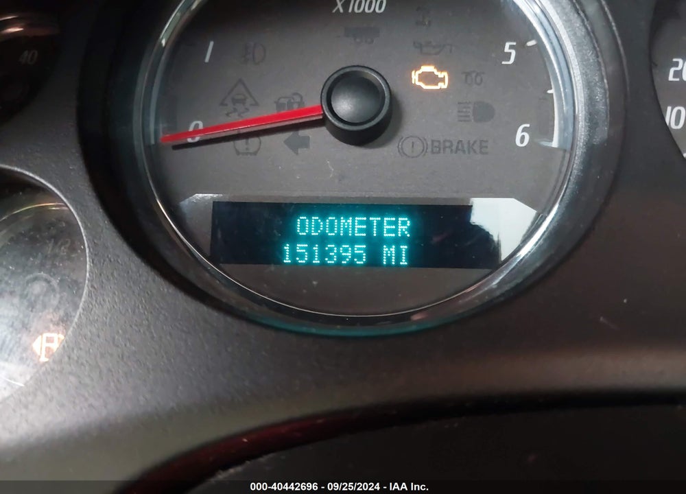 2007 GMC YUKON DENALI VIN: 1GKFK63817J186603