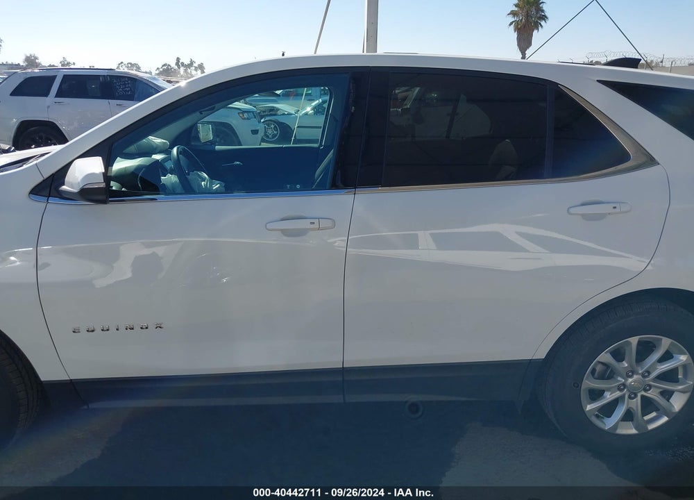 2019 CHEVROLET EQUINOX LT VIN: 2GNAXKEV6K6181736
