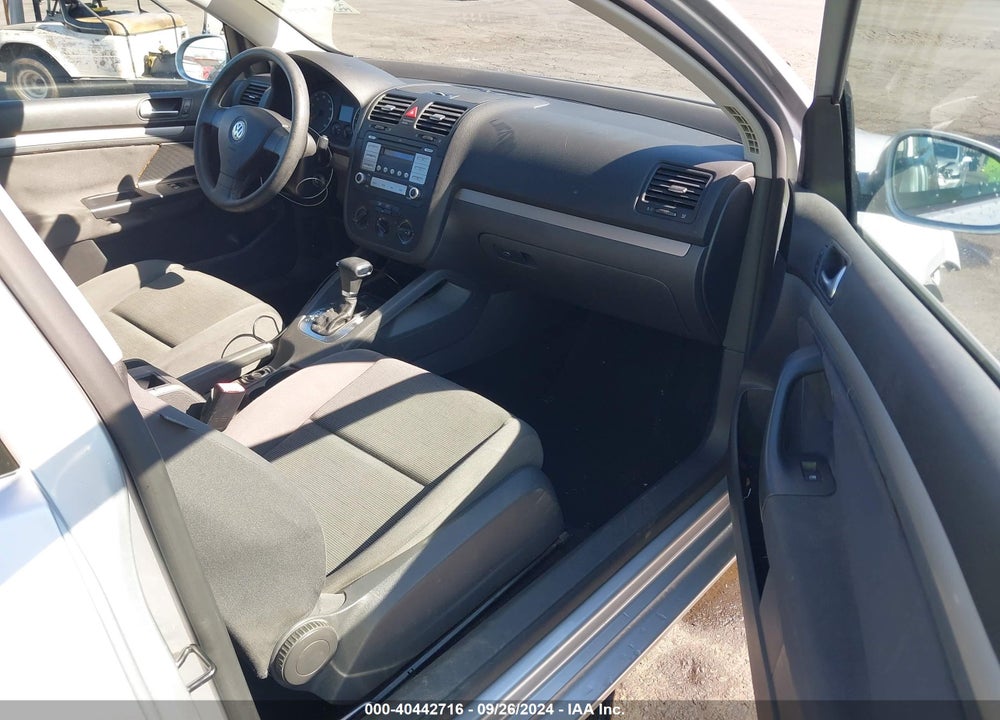2009 VOLKSWAGEN RABBIT S VIN: WVWBB71K29W034978