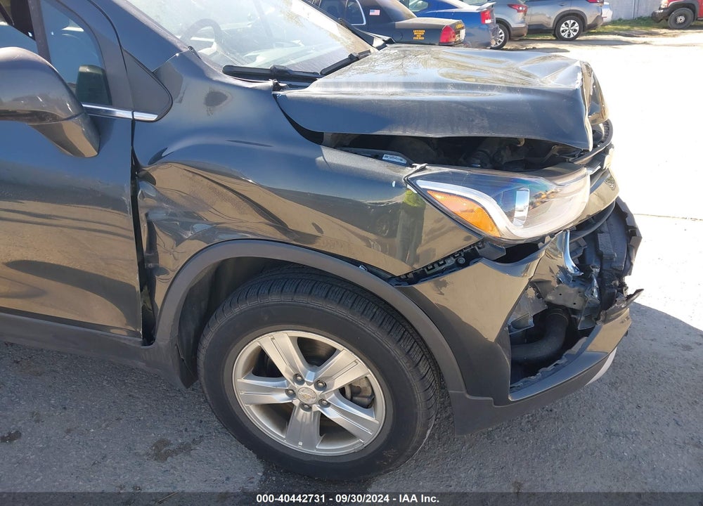 2017 CHEVROLET TRAX LT VIN: 3GNCJPSB0HL261880