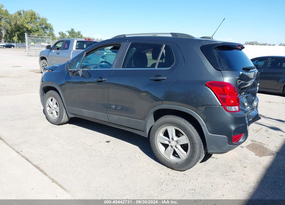 2017 CHEVROLET TRAX LT VIN: 3GNCJPSB0HL261880