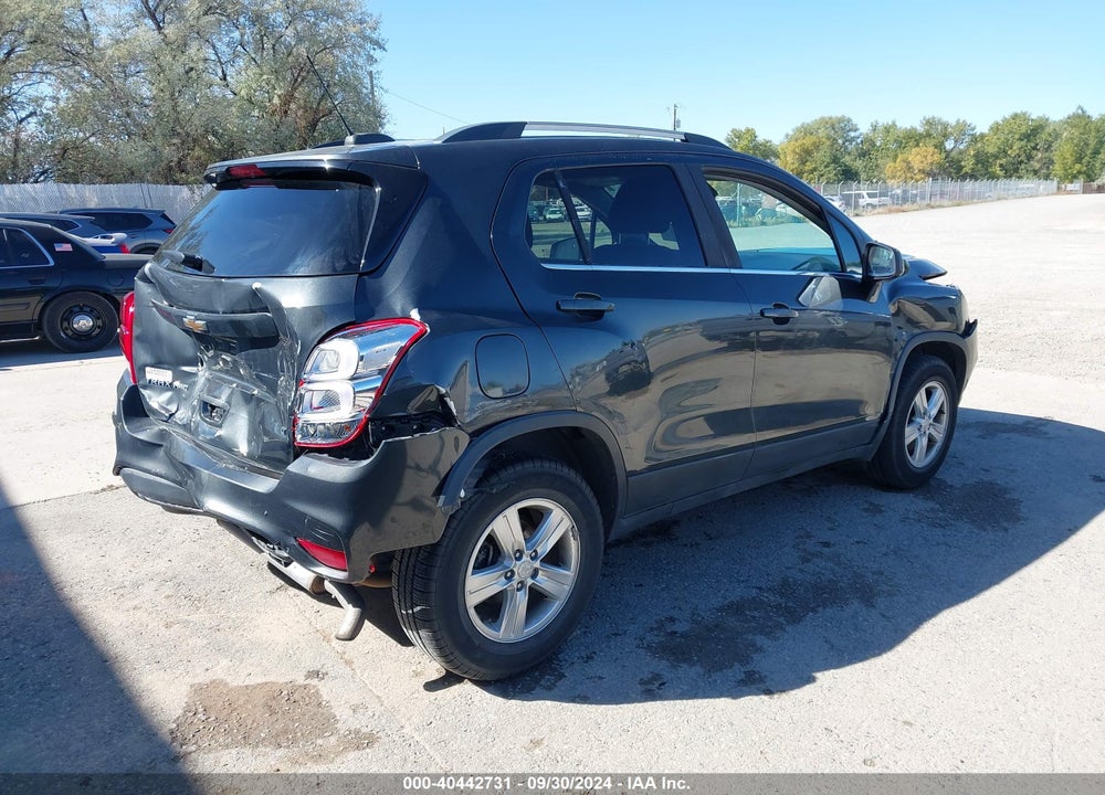 2017 CHEVROLET TRAX LT VIN: 3GNCJPSB0HL261880