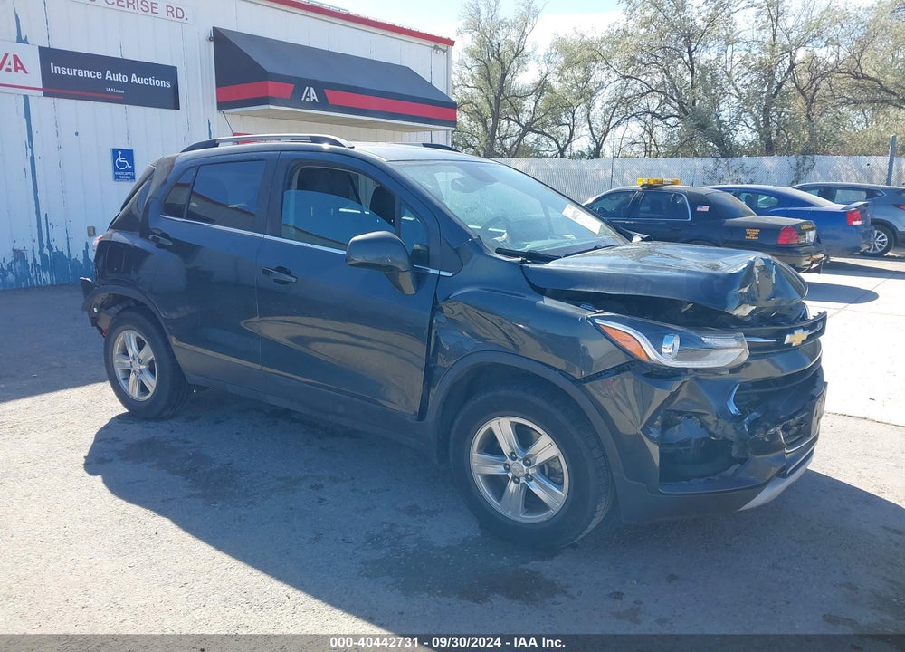 2017 CHEVROLET TRAX LT VIN: 3GNCJPSB0HL261880
