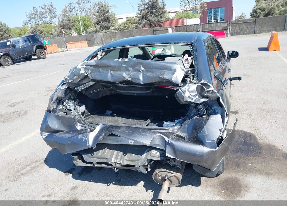 2010 HONDA CIVIC SDN EX VIN: 19XFA1F80AE009137