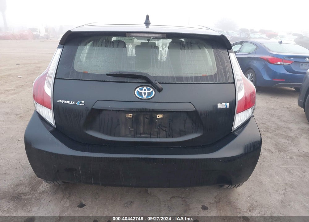 2015 TOYOTA PRIUS C ONE VIN: JTDKDTB3XF1105637