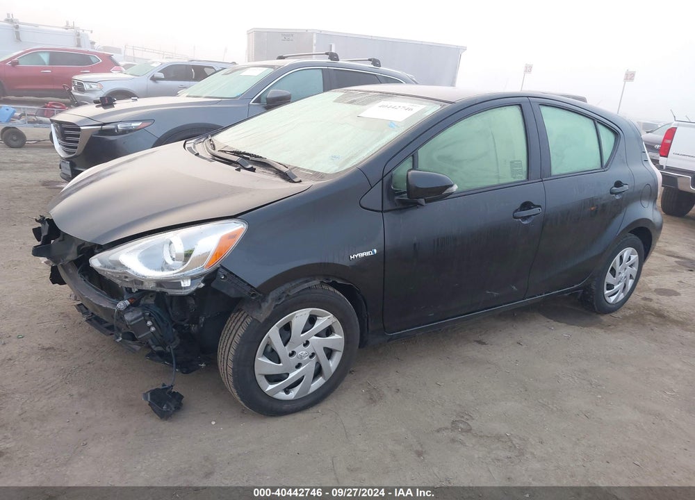 2015 TOYOTA PRIUS C ONE VIN: JTDKDTB3XF1105637