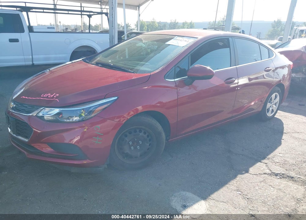 2018 CHEVROLET CRUZE LT AUTO VIN: 1G1BE5SM8J7242933