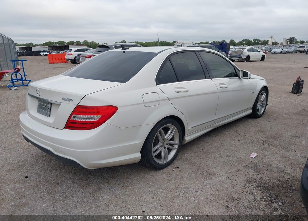 2012 MERCEDES-BENZ C 250 LUXURY/SPORT VIN: WDDGF4HB4CR216188