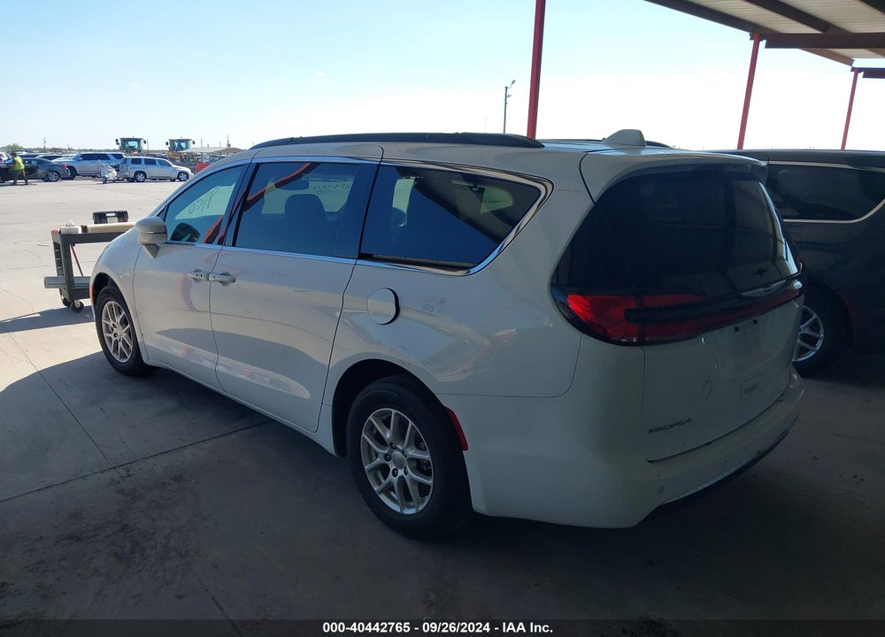 2022 CHRYSLER PACIFICA TOURING L VIN: 2C4RC1BG9NR128460