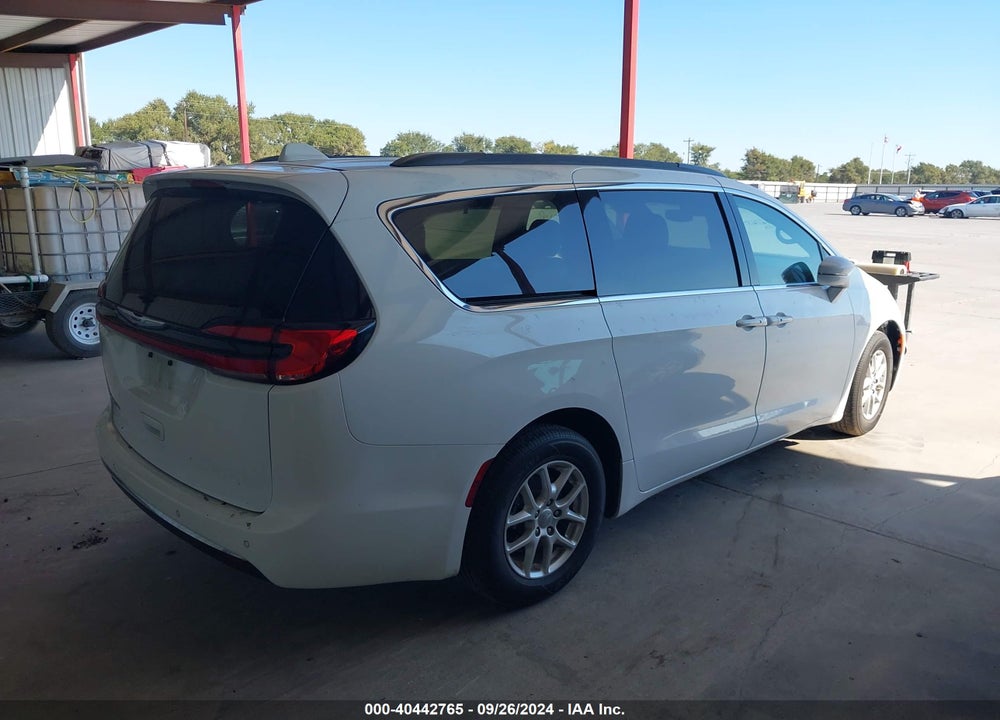 2022 CHRYSLER PACIFICA TOURING L VIN: 2C4RC1BG9NR128460