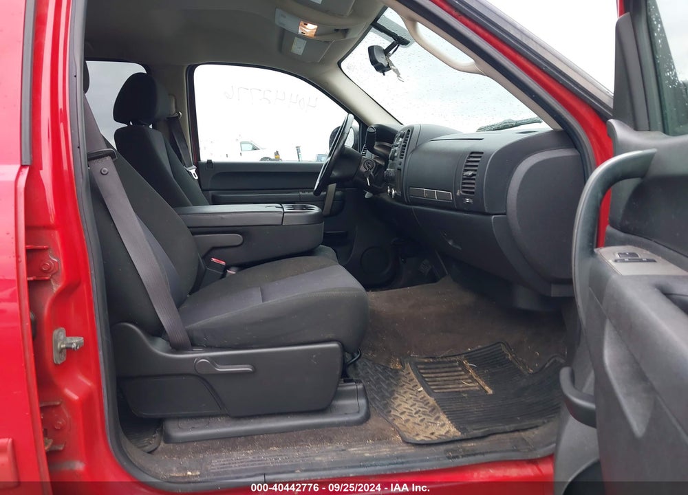 2010 GMC SIERRA 1500 SLE VIN: 3GTRKVE35AG129477