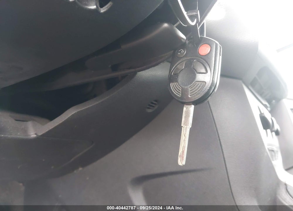 2014 FORD FOCUS SE VIN: 1FADP3F26EL421644