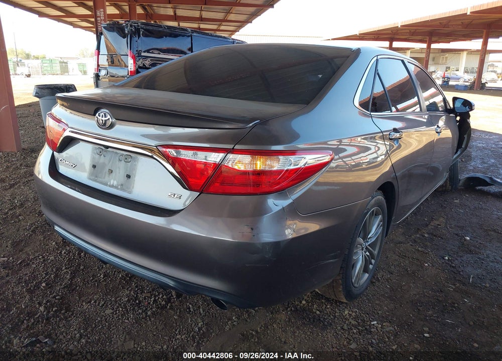 2017 TOYOTA CAMRY SE VIN: 4T1BF1FK9HU401830
