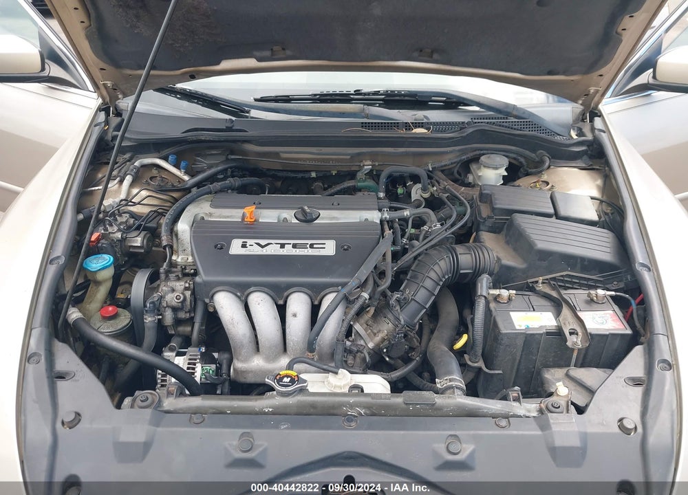 2004 HONDA ACCORD 2.4 EX VIN: 1HGCM56824A115244
