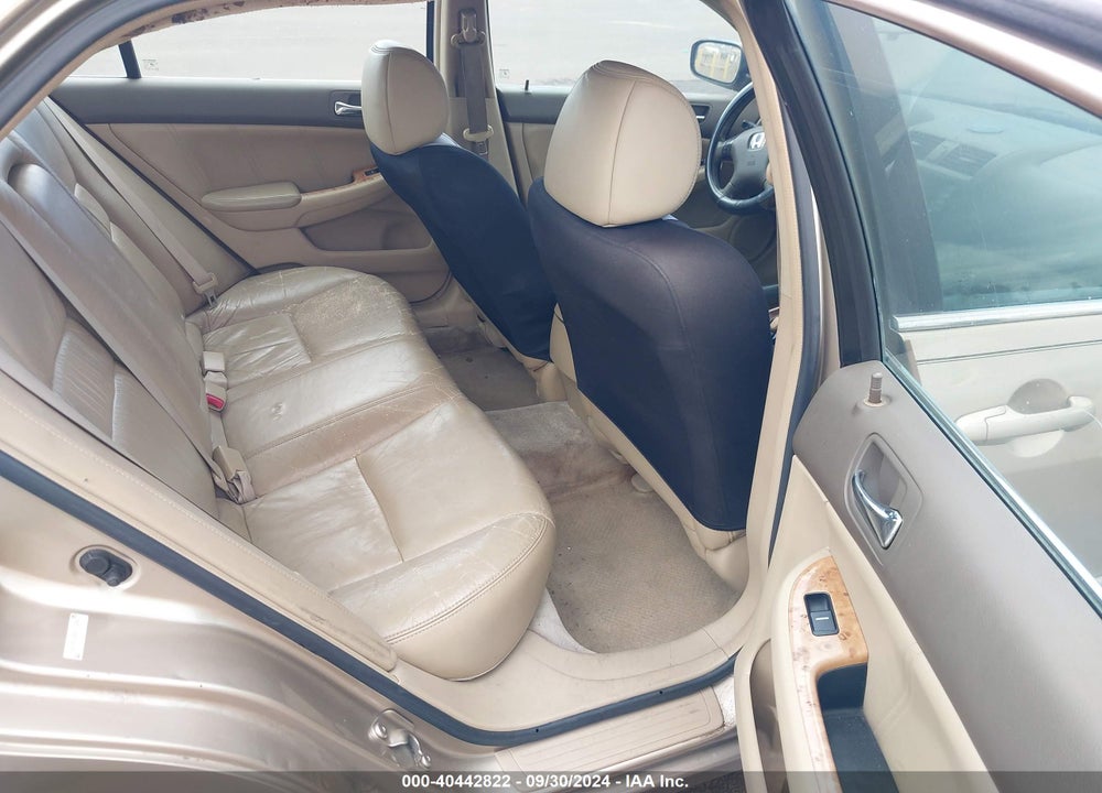 2004 HONDA ACCORD 2.4 EX VIN: 1HGCM56824A115244