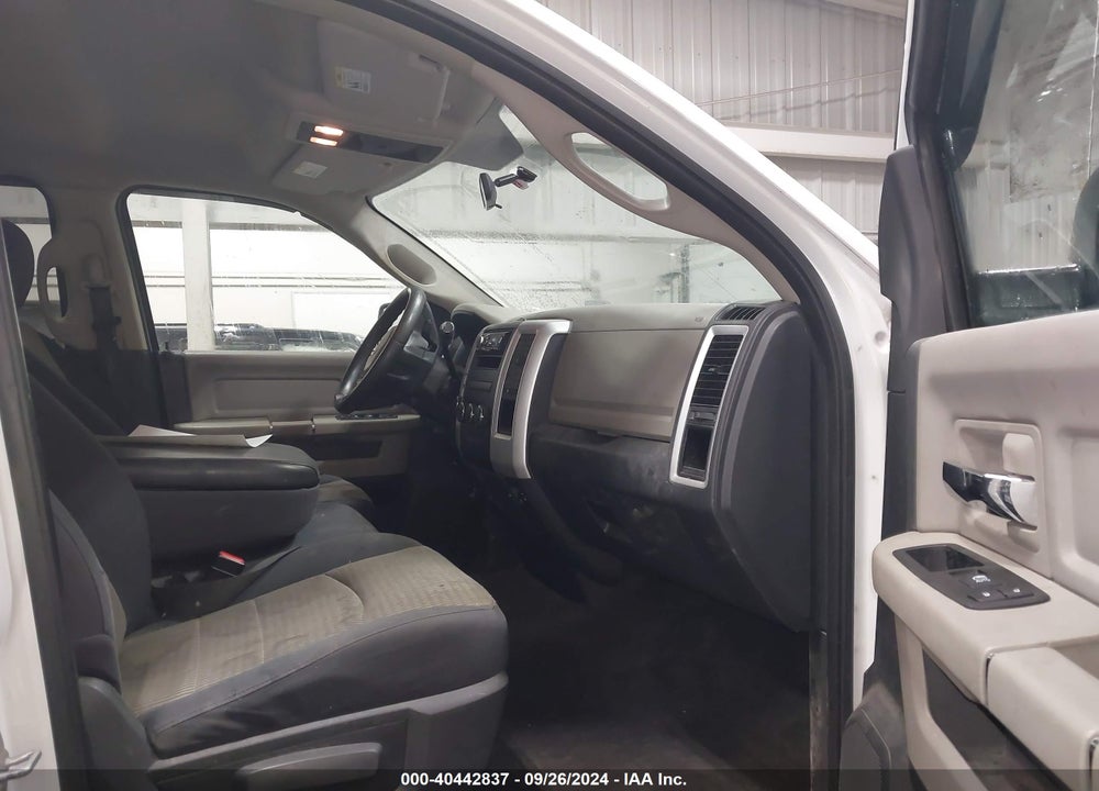 2010 DODGE RAM 1500 SLT/SPORT/TRX VIN: 1D7RV1GP1AS136778