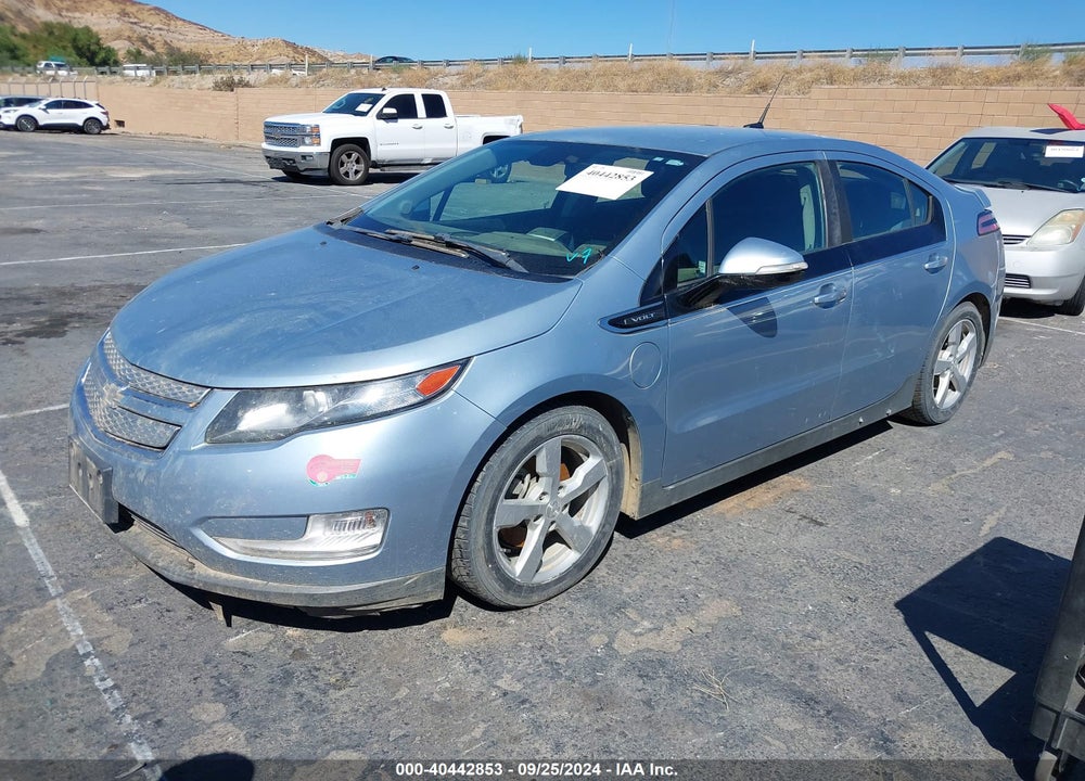 2013 CHEVROLET VOLT VIN: 1G1RE6E49DU146041