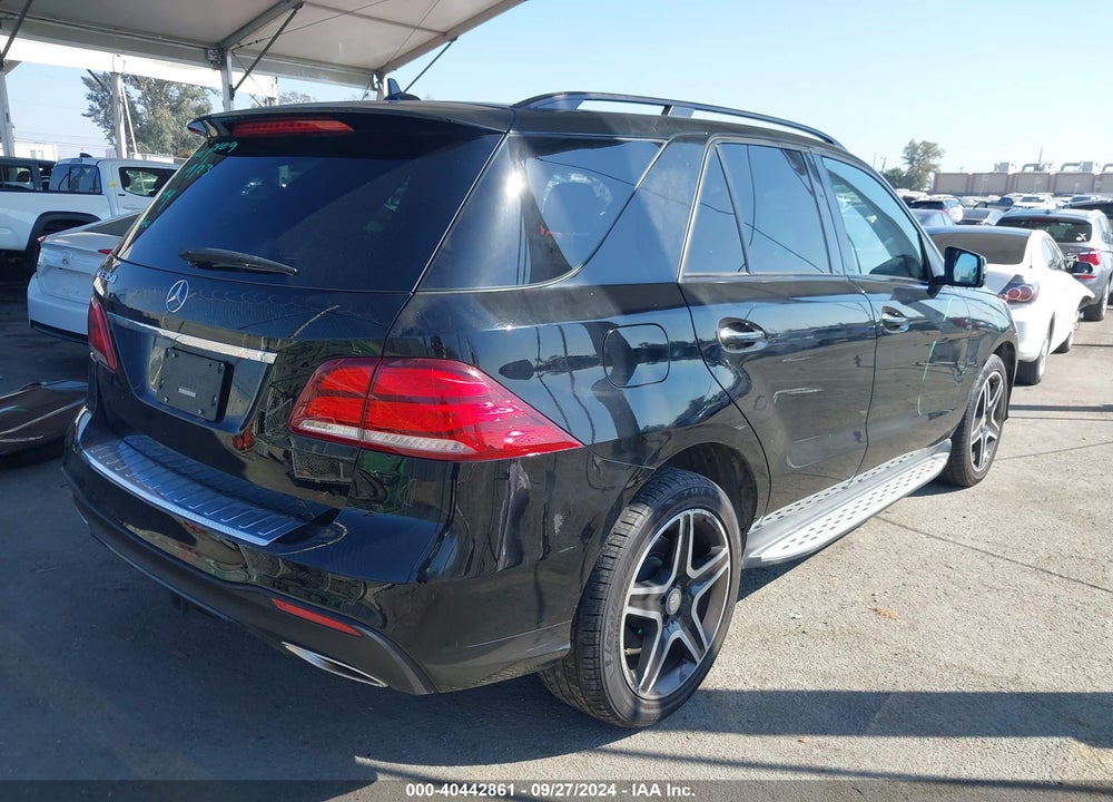 2016 MERCEDES-BENZ GLE 350 VIN: 4JGDA5JB8GA800573