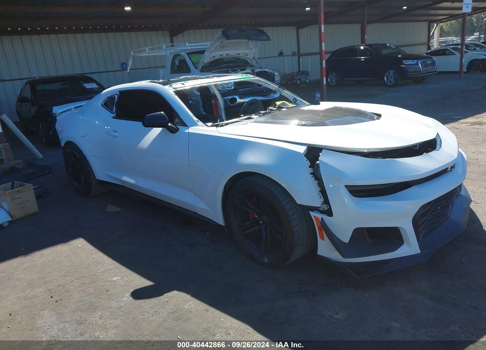 2018 CHEVROLET CAMARO ZL1 VIN: 1G1FJ1R66J0173374