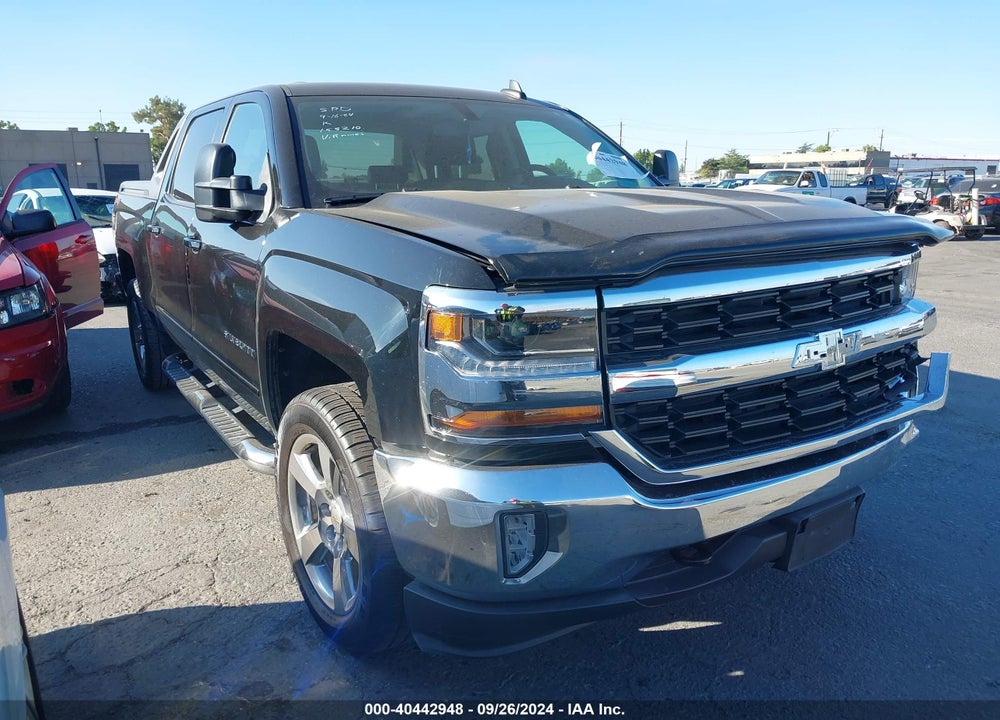 2018 CHEVROLET SILVERADO 1500 1LT VIN: 3GCUKREC8JG144279