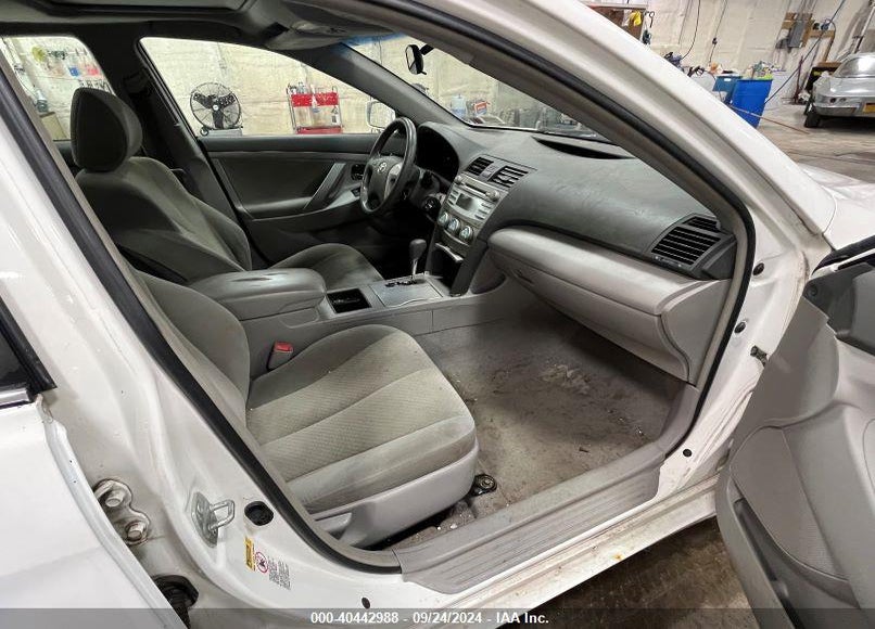 2007 TOYOTA CAMRY LE VIN: 4T1BE46K17U597880