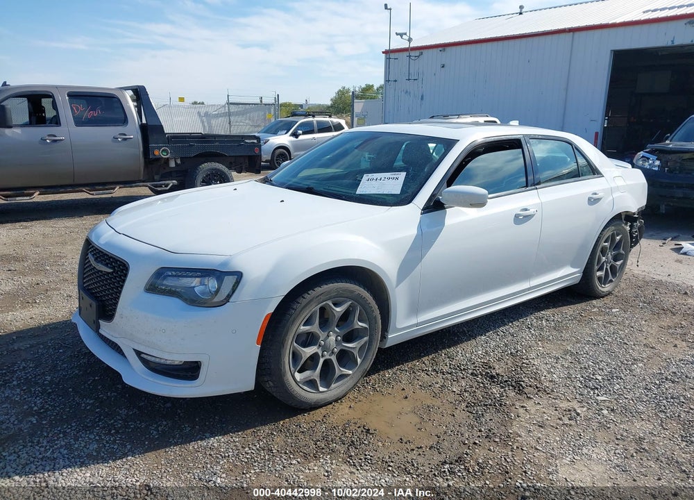 2018 CHRYSLER 300 300S AWD VIN: 2C3CCAGG8JH177684