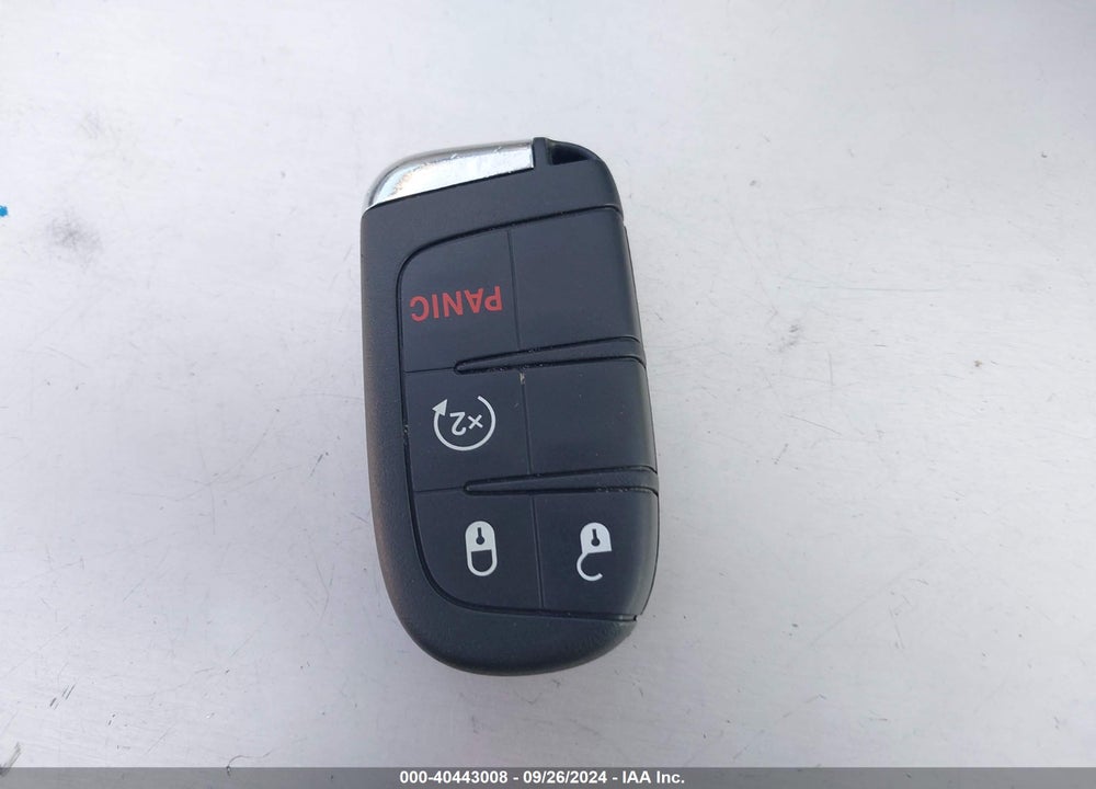2020 JEEP COMPASS VIN: 3C4NJCCB2LT198413