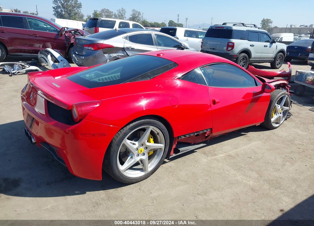 2011 FERRARI 458 ITALIA VIN: ZFF67NFA7B0179323