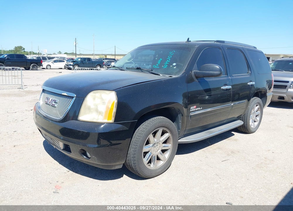2011 GMC YUKON DENALI VIN: 1GKS2EEF2BR398912