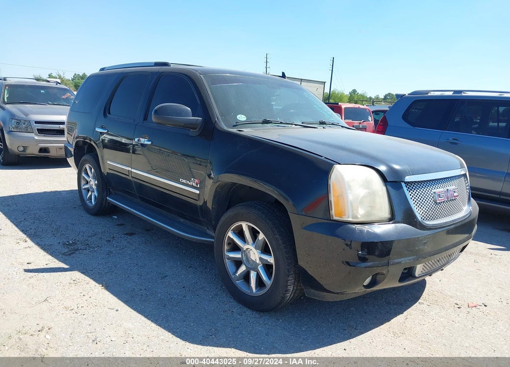 2011 GMC YUKON DENALI VIN: 1GKS2EEF2BR398912