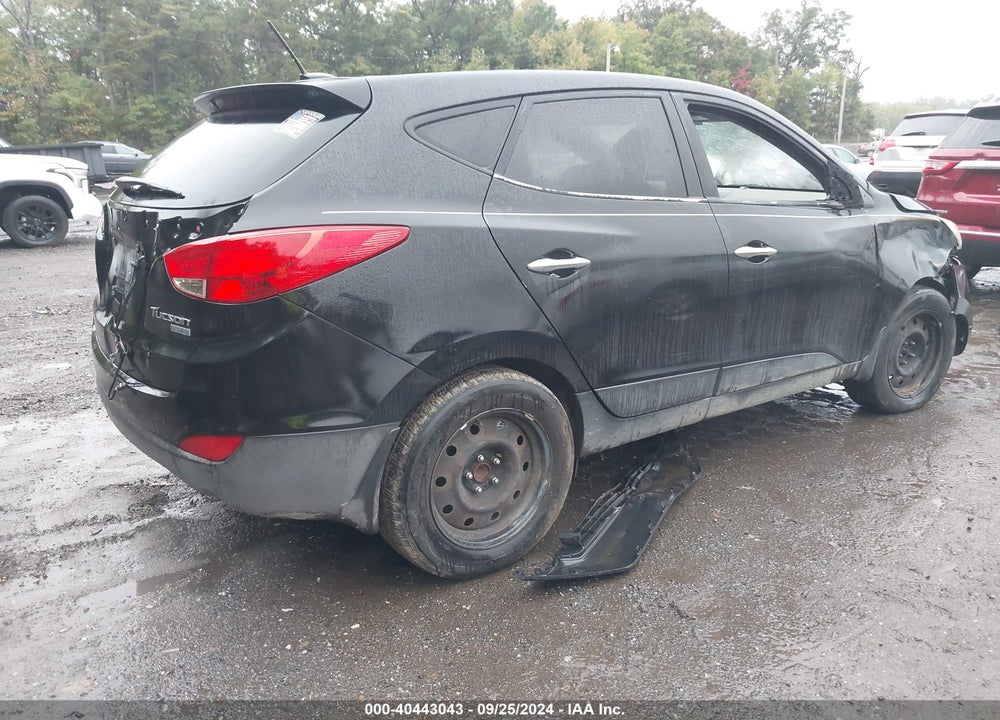 2011 HYUNDAI TUCSON LIMITED VIN: KM8JU3AC6BU144114