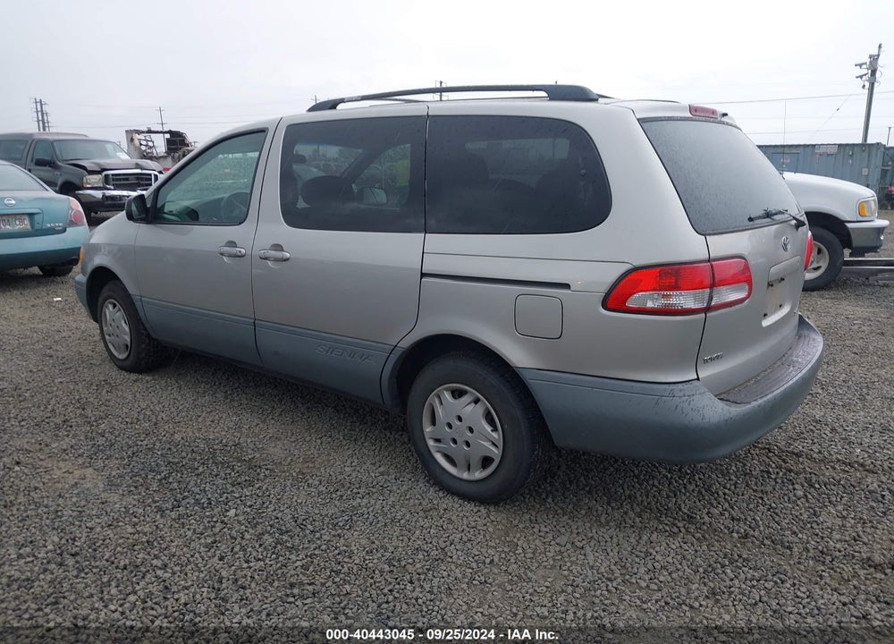 2002 TOYOTA SIENNA LE VIN: 4T3ZF13C32U426281
