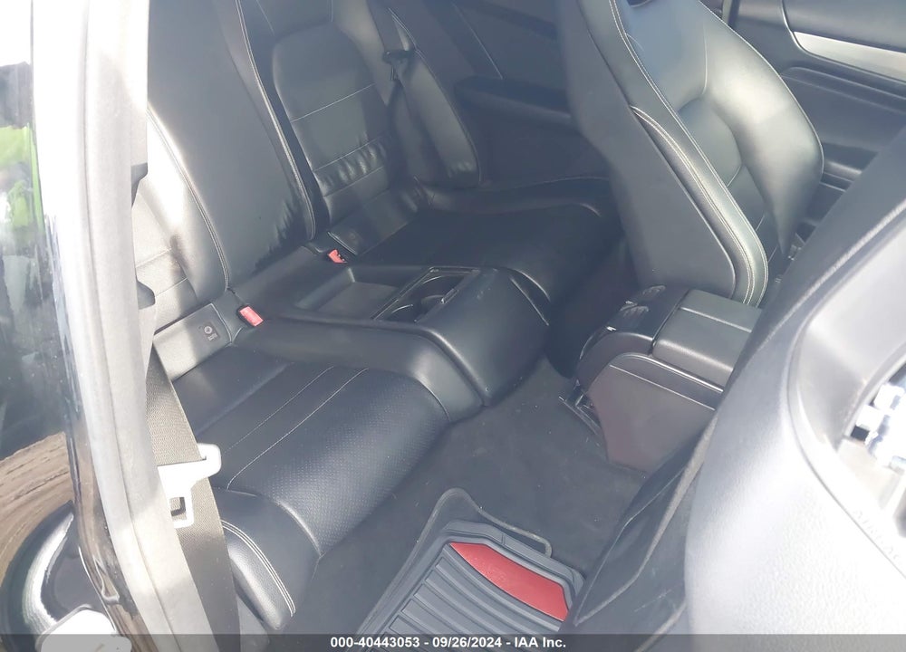 2012 MERCEDES-BENZ C 250 VIN: WDDGJ4HB8CF782144