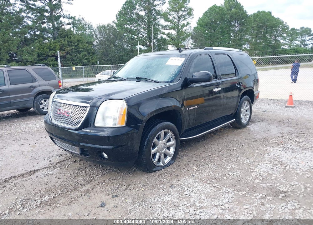 2007 GMC YUKON DENALI VIN: 1GKFK63887J333807