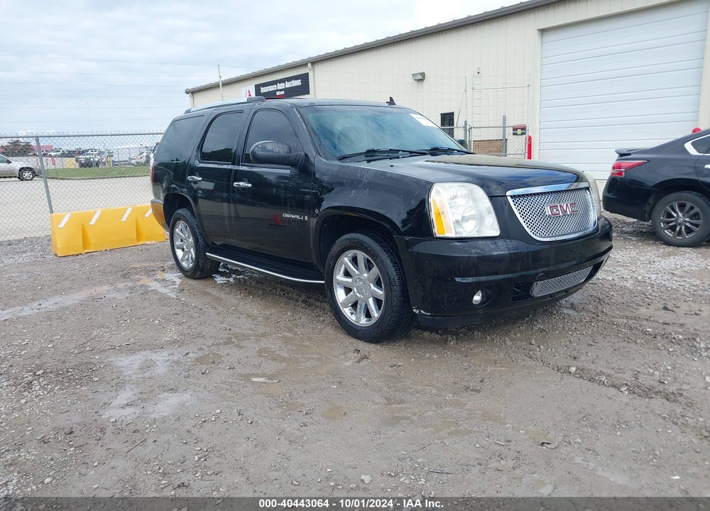 2007 GMC YUKON DENALI VIN: 1GKFK63887J333807