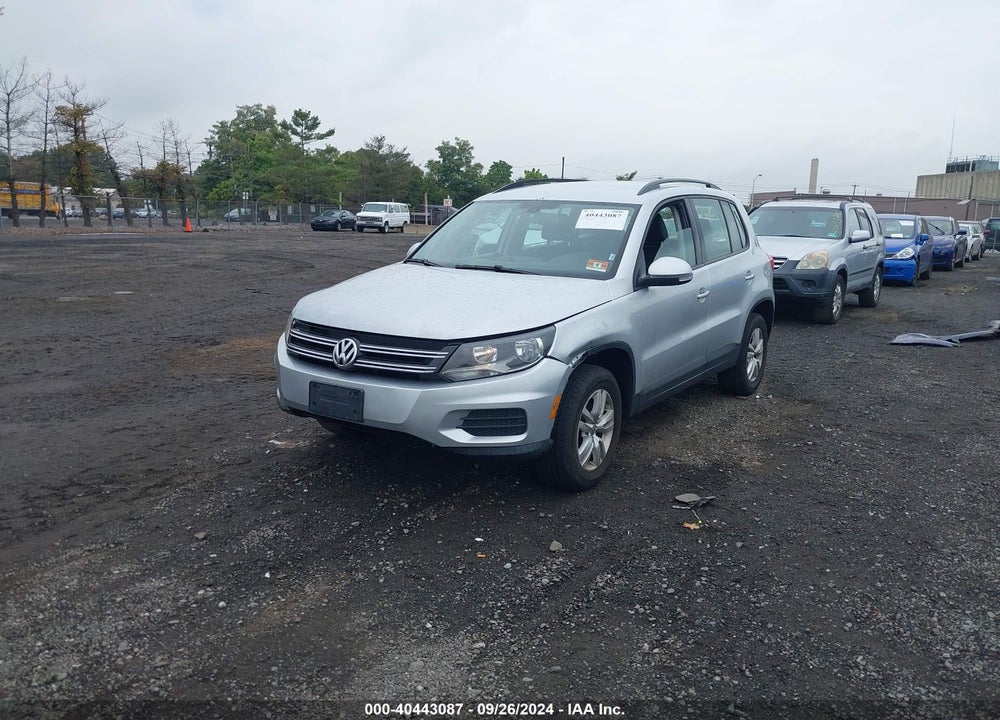 2017 VOLKSWAGEN TIGUAN 2.0T/2.0T S VIN: WVGAV7AX9HK034637