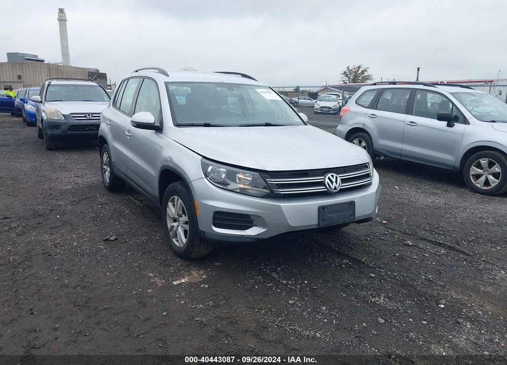 2017 VOLKSWAGEN TIGUAN 2.0T/2.0T S VIN: WVGAV7AX9HK034637