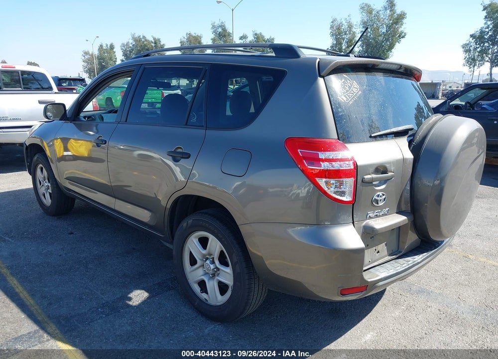2011 TOYOTA RAV4 BASE (A4) VIN: 2T3KF4DV3BW069848