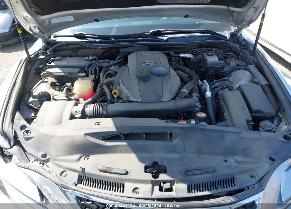 2016 LEXUS IS 200T VIN: JTHBA1D20G5015438
