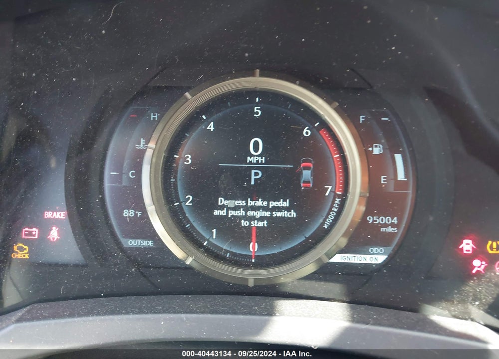 2016 LEXUS IS 200T VIN: JTHBA1D20G5015438