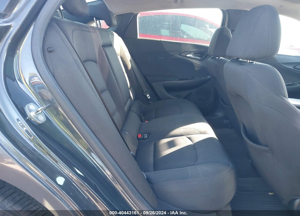 2018 CHEVROLET MALIBU LT VIN: 1G1ZD5STXJF137762
